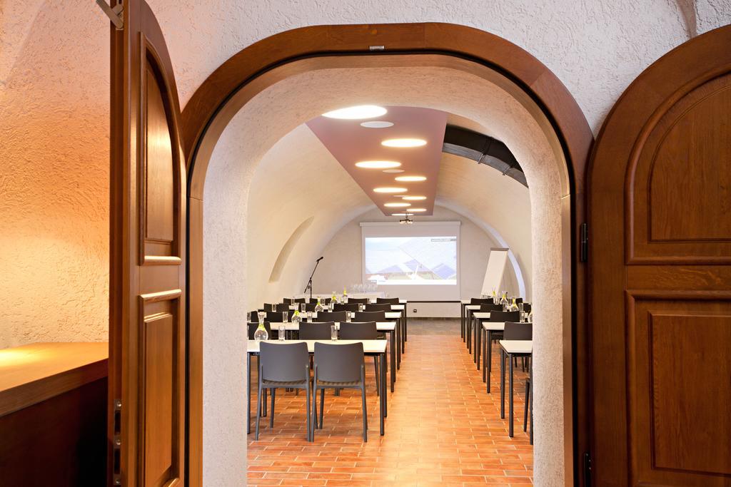 Hotel Pod Zamkem Boskovice Exterior foto