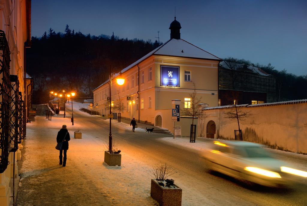 Hotel Pod Zamkem Boskovice Exterior foto
